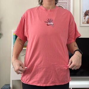 Nike Embroidered Graphic
